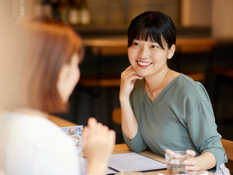 Content delivery and tasks between sessions